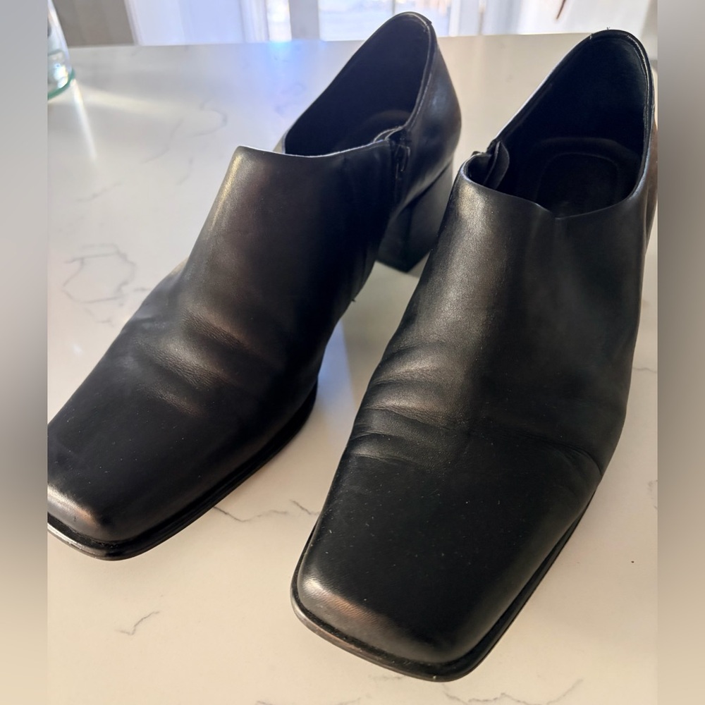 Andrew Geller Magic 1.5" Heels Women's 9 M Leather Ankle Boot Shoes